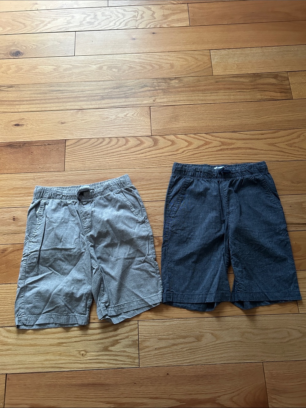 Old Navy Boys Elastic-Waist Shorts in Gray and Navy